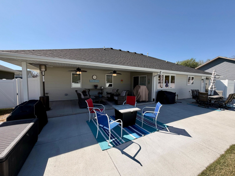 1207 D Avenue Kearney, Nebraska 68847-6928, 3 Bedrooms Bedrooms, ,3 BathroomsBathrooms,Residential,For Sale,1207 D Avenue,20260555