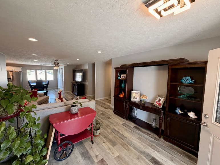 1207 D Avenue Kearney, Nebraska 68847-6928, 3 Bedrooms Bedrooms, ,3 BathroomsBathrooms,Residential,For Sale,1207 D Avenue,20260555