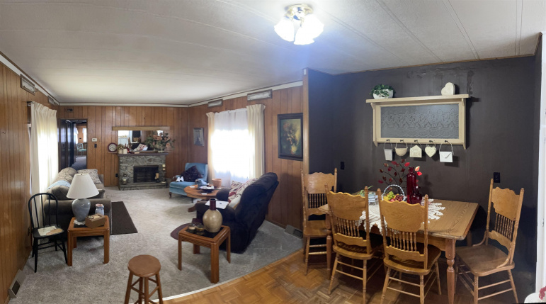 217 S Locust Street Brady, Nebraska 69123, 5 Bedrooms Bedrooms, ,3 BathroomsBathrooms,Residential,For Sale,217 S Locust Street,20260553