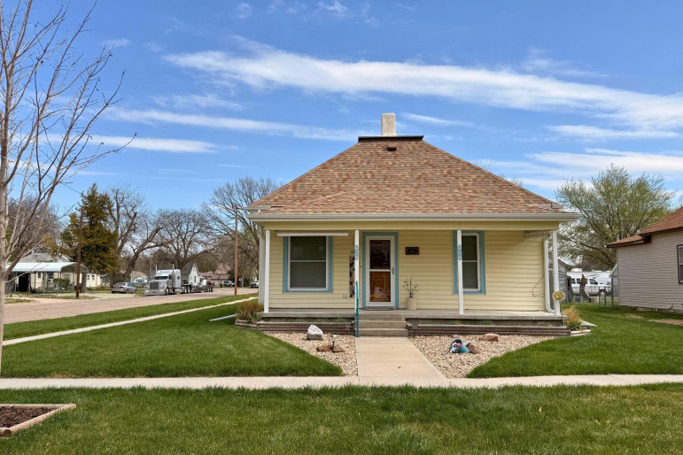356 N 9th Street Loup City, Nebraska 68853, 2 Bedrooms Bedrooms, ,1 BathroomBathrooms,Residential,For Sale,356 N 9th Street,20260561