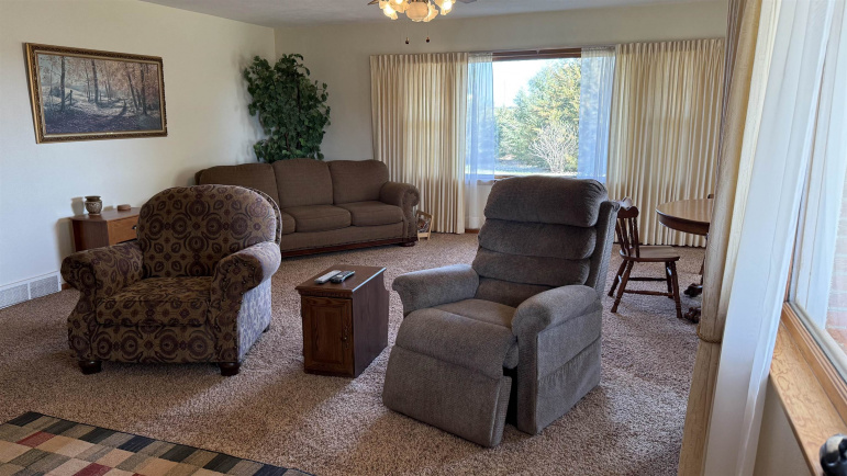 53015 Highway 2 Ravenna, Nebraska 68869, 3 Bedrooms Bedrooms, ,2 BathroomsBathrooms,Residential,For Sale,53015 Highway 2,20260581