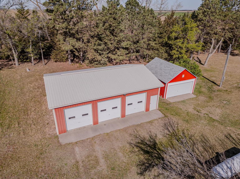 53015 Highway 2 Ravenna, Nebraska 68869, 3 Bedrooms Bedrooms, ,2 BathroomsBathrooms,Residential,For Sale,53015 Highway 2,20260581