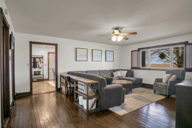 703 2nd Avenue Axtell, Nebraska 68924, 4 Bedrooms Bedrooms, ,4 BathroomsBathrooms,Residential,For Sale,703 2nd Avenue,20260593
