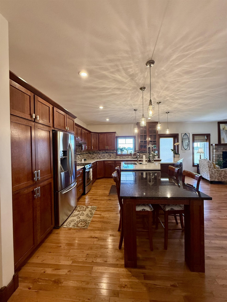 1125 W 102nd Street Place Kearney, Nebraska 68845, 5 Bedrooms Bedrooms, ,3 BathroomsBathrooms,Residential,For Sale,1125 W 102nd Street Place,20260592
