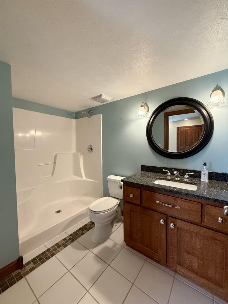 1125 W 102nd Street Place Kearney, Nebraska 68845, 5 Bedrooms Bedrooms, ,3 BathroomsBathrooms,Residential,For Sale,1125 W 102nd Street Place,20260592