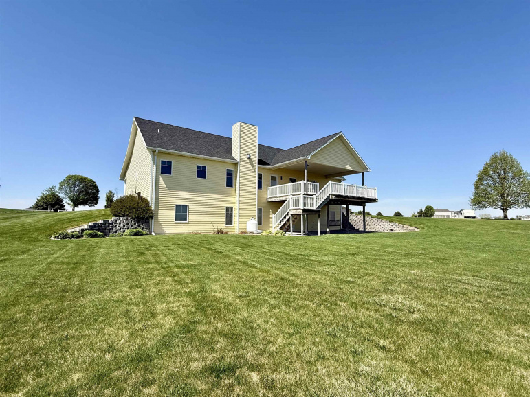 1125 W 102nd Street Place Kearney, Nebraska 68845, 5 Bedrooms Bedrooms, ,3 BathroomsBathrooms,Residential,For Sale,1125 W 102nd Street Place,20260592