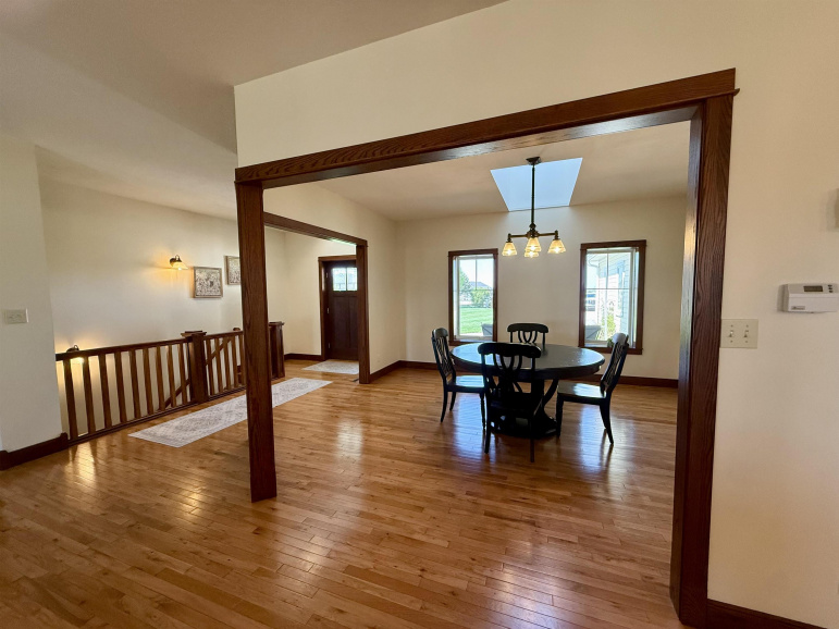 1125 W 102nd Street Place Kearney, Nebraska 68845, 5 Bedrooms Bedrooms, ,3 BathroomsBathrooms,Residential,For Sale,1125 W 102nd Street Place,20260592