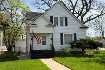522 W 25th Street Kearney, Nebraska 68845, 3 Bedrooms Bedrooms, ,2 BathroomsBathrooms,Residential,For Sale,522 W 25th Street,20260590