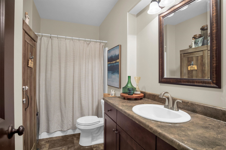 1308 E 65th Street Place Kearney, Nebraska 68847, 5 Bedrooms Bedrooms, ,3 BathroomsBathrooms,Residential,For Sale,1308 E 65th Street Place,20260596