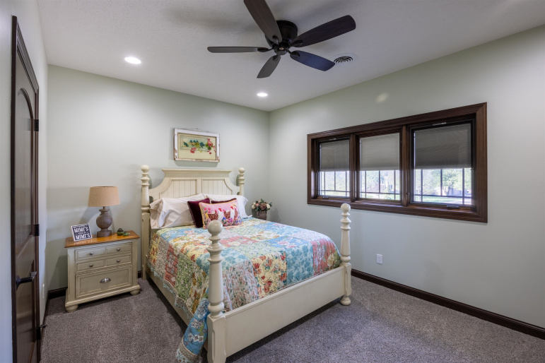 43 Rolling Hills Road Kearney, Nebraska 68845, 5 Bedrooms Bedrooms, ,5 BathroomsBathrooms,Residential,For Sale,43 Rolling Hills Road,20260595