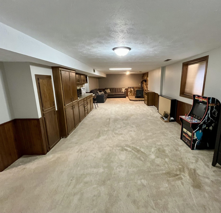 28105 115th Road Kearney, Nebraska 68845, 4 Bedrooms Bedrooms, ,3 BathroomsBathrooms,Residential,For Sale,28105 115th Road,20260599