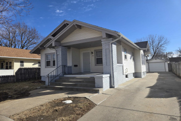 730 E 6th Street Hastings, Nebraska 68901, 3 Bedrooms Bedrooms, ,1 BathroomBathrooms,Residential,For Sale,730 E 6th Street,20260263