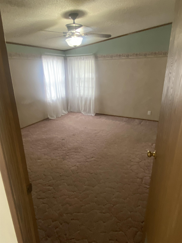 821 Westridge Drive Ravenna, Nebraska 68869-4043, 5 Bedrooms Bedrooms, ,3 BathroomsBathrooms,Residential,For Sale,821 Westridge Drive,20260609