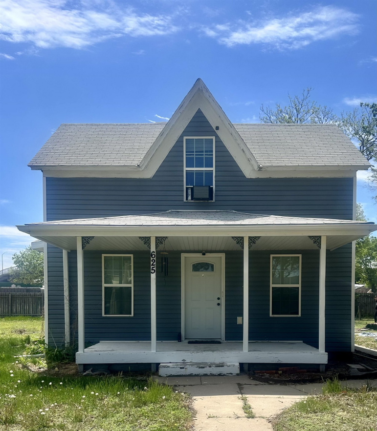 625 E 23rd St Kearney, Nebraska 68847, 3 Bedrooms Bedrooms, ,1 BathroomBathrooms,Residential,For Sale,625 E 23rd St,20260628