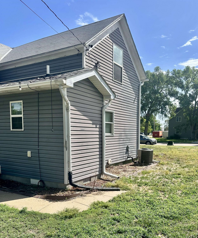 625 E 23rd St Kearney, Nebraska 68847, 3 Bedrooms Bedrooms, ,1 BathroomBathrooms,Residential,For Sale,625 E 23rd St,20260628