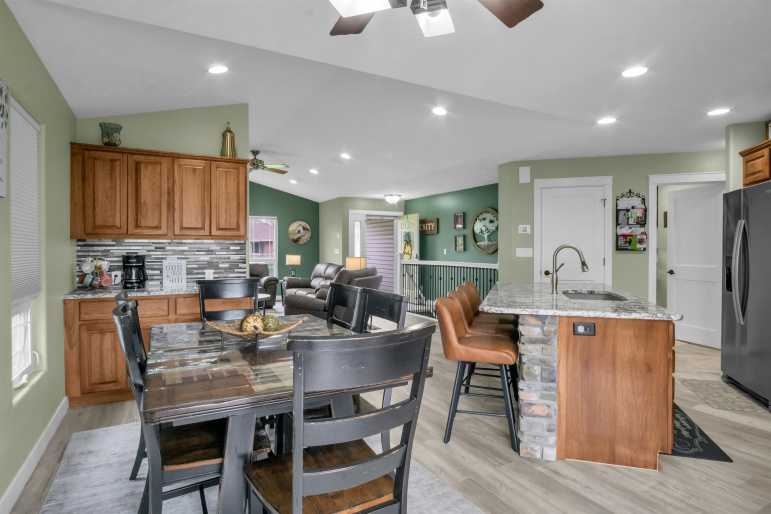 1004 12th Avenue Kearney, Nebraska 68845, 5 Bedrooms Bedrooms, ,3 BathroomsBathrooms,Residential,For Sale,1004 12th Avenue,20260621