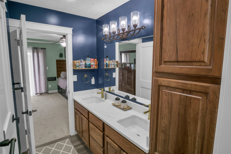 1004 12th Avenue Kearney, Nebraska 68845, 5 Bedrooms Bedrooms, ,3 BathroomsBathrooms,Residential,For Sale,1004 12th Avenue,20260621