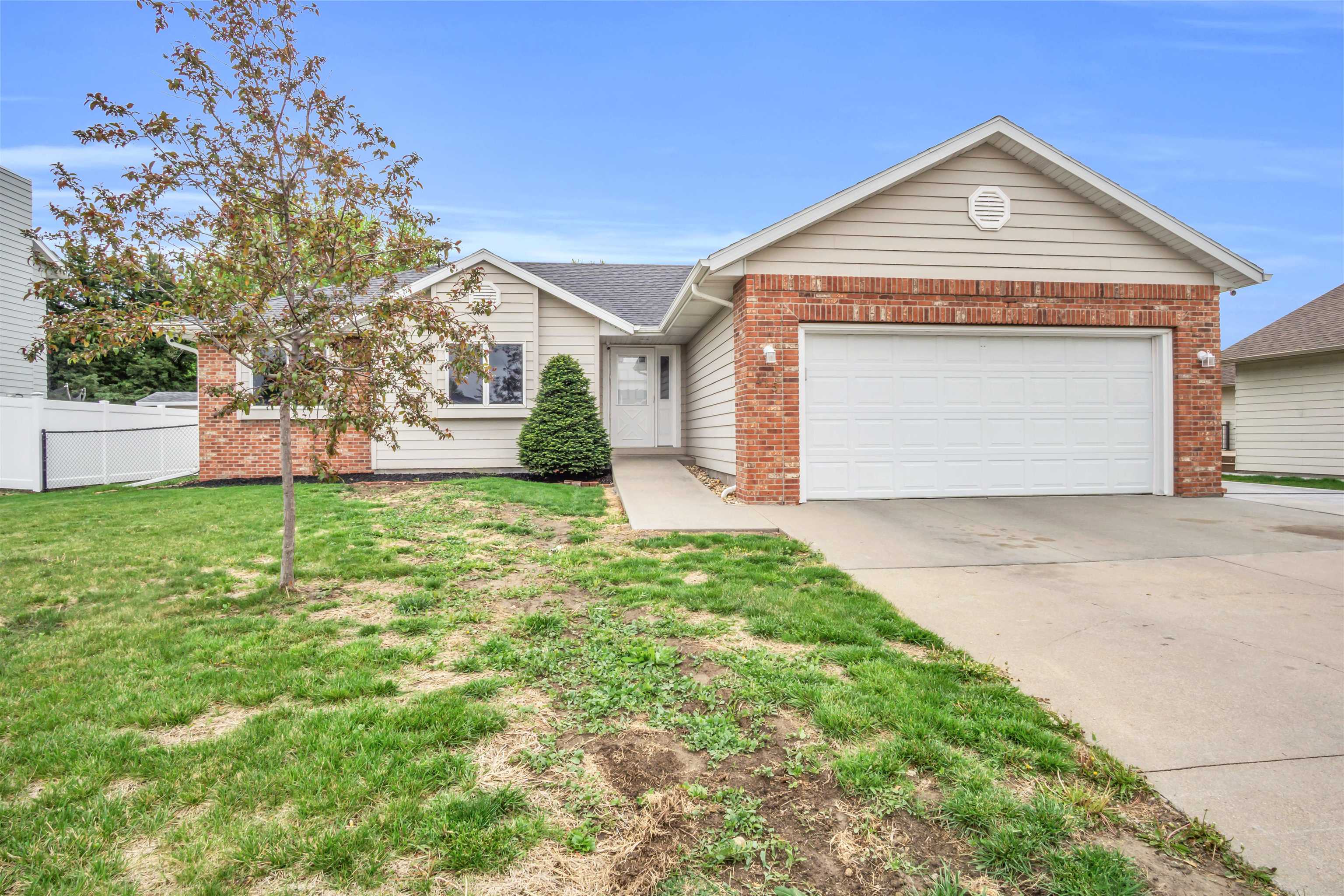 415 E 48th Street Kearney, Nebraska 68847, 5 Bedrooms Bedrooms, ,3 BathroomsBathrooms,Residential,For Sale,415 E 48th Street,20260635