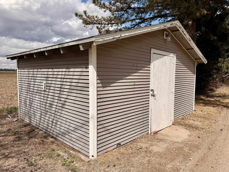 6 El Charman Lake Place Gibbon, Nebraska 68840, 3 Bedrooms Bedrooms, ,2 BathroomsBathrooms,Residential,For Sale,6 El Charman Lake Place,20260645