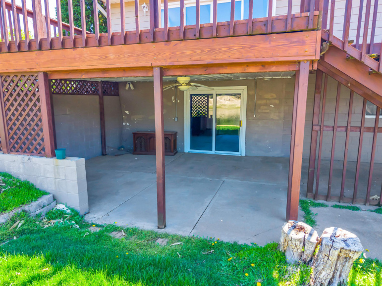 41 Summerhaven Lake Kearney, Nebraska 68847, 3 Bedrooms Bedrooms, ,2 BathroomsBathrooms,Residential,For Sale,41 Summerhaven Lake,20260642