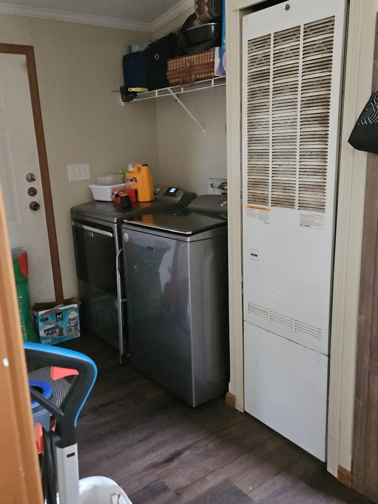 611 Cora Street Chapman, Nebraska 68827, 3 Bedrooms Bedrooms, ,2 BathroomsBathrooms,Residential,For Sale,611 Cora Street,20260640