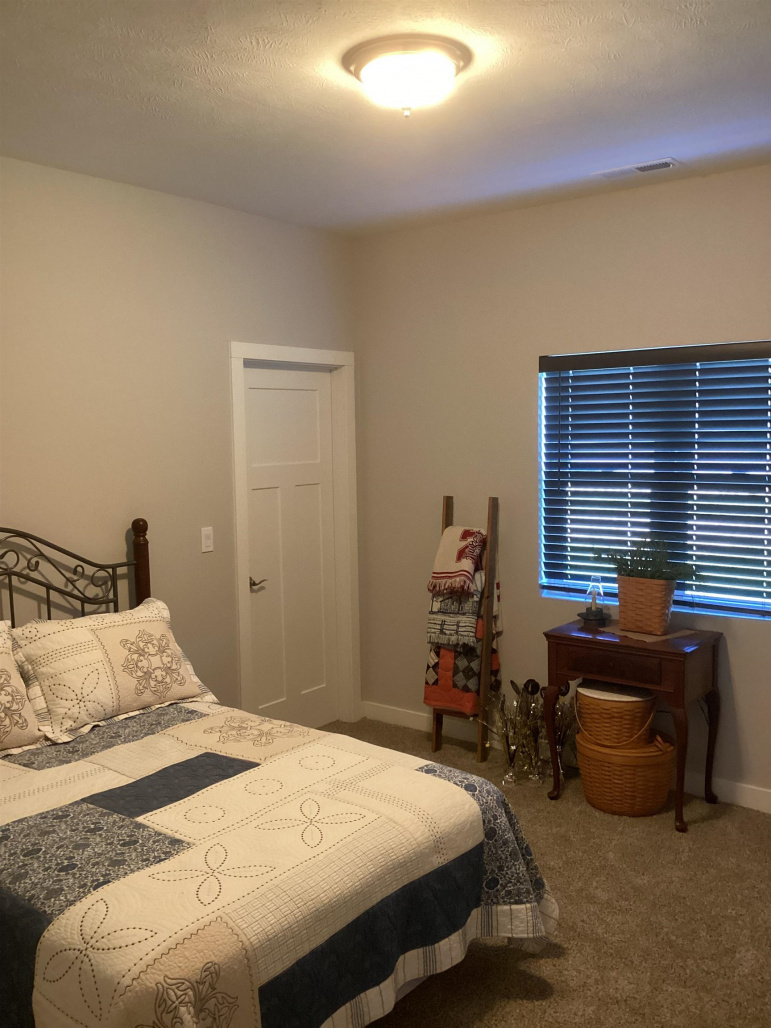 1812 B Street Cozad, Nebraska 69130, 3 Bedrooms Bedrooms, ,2 BathroomsBathrooms,Residential,For Sale,1812 B Street,20260648
