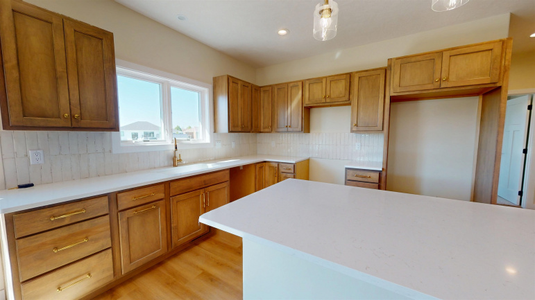5207 18th Avenue Place Kearney, Nebraska 68845, 5 Bedrooms Bedrooms, ,2 BathroomsBathrooms,Residential,For Sale,5207 18th Avenue Place,20260651