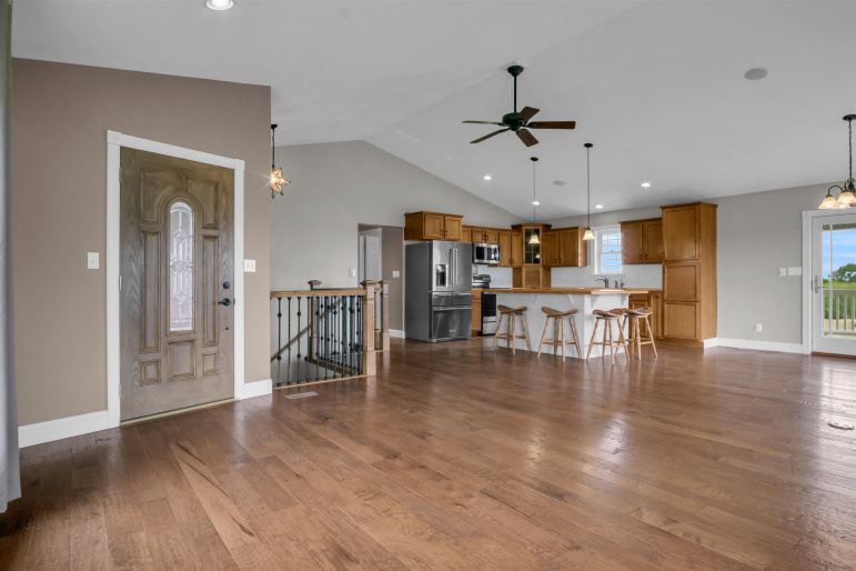 6245 53rd Avenue Kearney, Nebraska 68845, 4 Bedrooms Bedrooms, ,3 BathroomsBathrooms,Residential,For Sale,6245 53rd Avenue,20260666