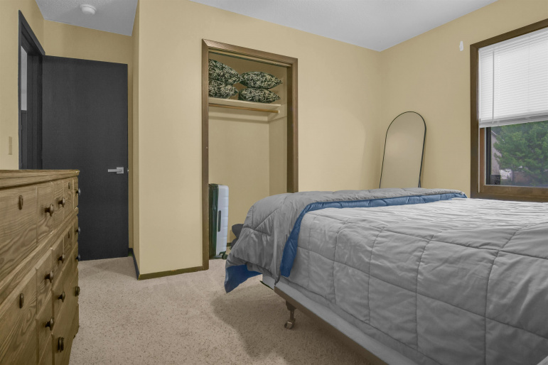 1306 12th Avenue Kearney, Nebraska 68845-6534, 3 Bedrooms Bedrooms, ,2 BathroomsBathrooms,Residential,For Sale,1306 12th Avenue,20260665