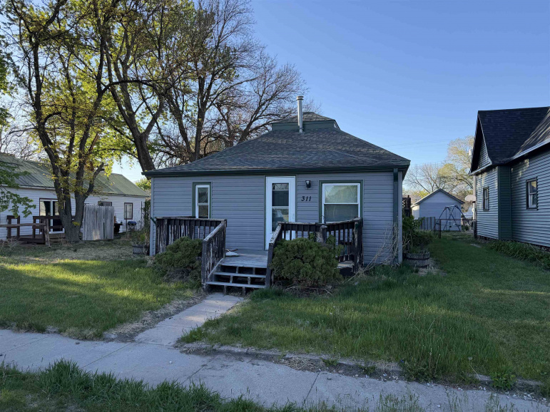 311 W Cedar Street Pleasanton, Nebraska 68866, 3 Bedrooms Bedrooms, ,1 BathroomBathrooms,Residential,For Sale,311 W Cedar Street,20260667