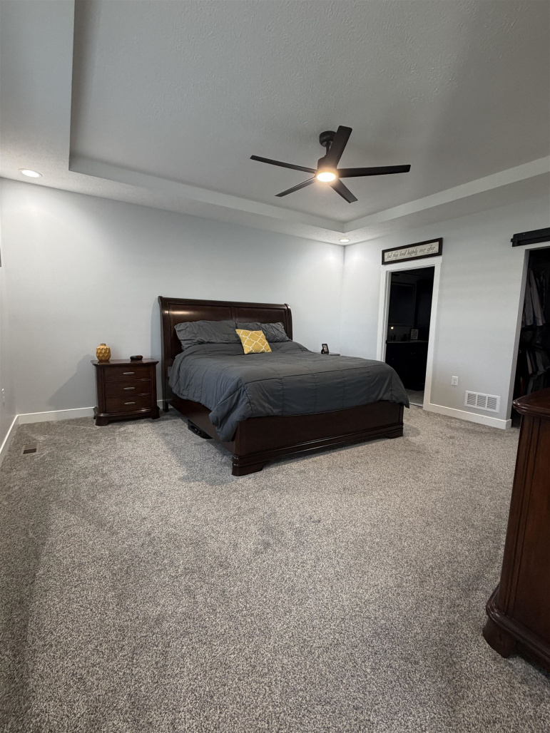 3109 Lakeview Avenue Hastings, Nebraska 68901, 6 Bedrooms Bedrooms, ,3 BathroomsBathrooms,Residential,For Sale,3109 Lakeview Avenue,20260673
