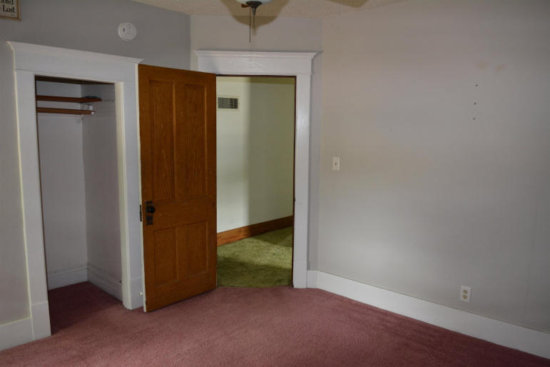 1102 Q Street Franklin, Nebraska 68939, 3 Bedrooms Bedrooms, ,2 BathroomsBathrooms,Residential,For Sale,1102 Q Street,20260674