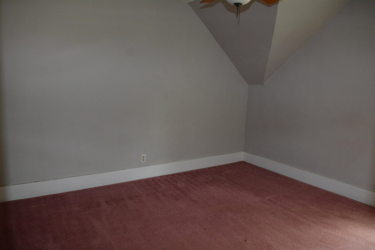 1102 Q Street Franklin, Nebraska 68939, 3 Bedrooms Bedrooms, ,2 BathroomsBathrooms,Residential,For Sale,1102 Q Street,20260674
