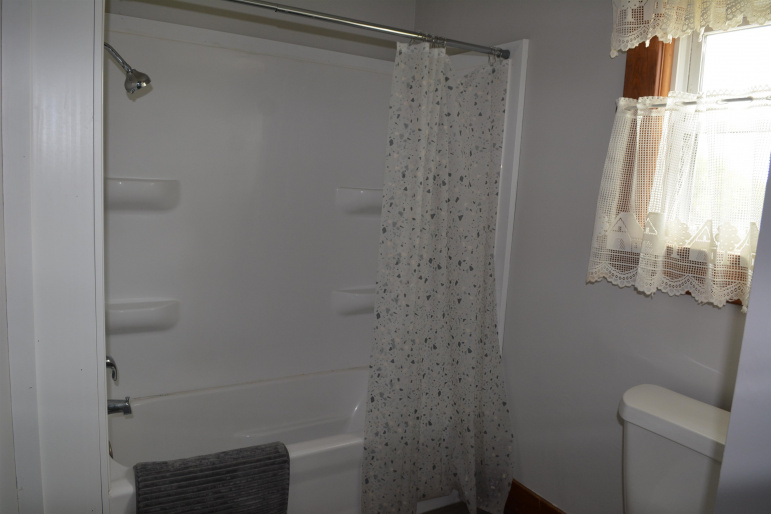 1102 Q Street Franklin, Nebraska 68939, 3 Bedrooms Bedrooms, ,2 BathroomsBathrooms,Residential,For Sale,1102 Q Street,20260674