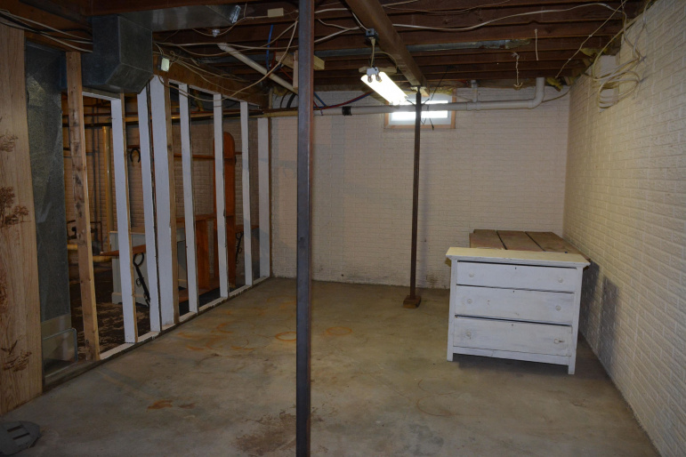 1102 Q Street Franklin, Nebraska 68939, 3 Bedrooms Bedrooms, ,2 BathroomsBathrooms,Residential,For Sale,1102 Q Street,20260674