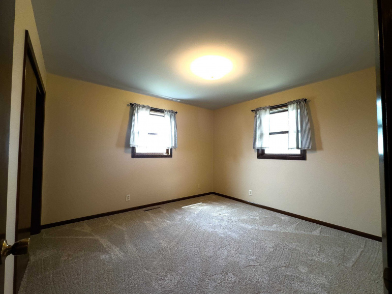 1231 Rd 313 Clay Center, Nebraska 68933, 4 Bedrooms Bedrooms, ,2 BathroomsBathrooms,Residential,For Sale,1231 Rd 313,20260675
