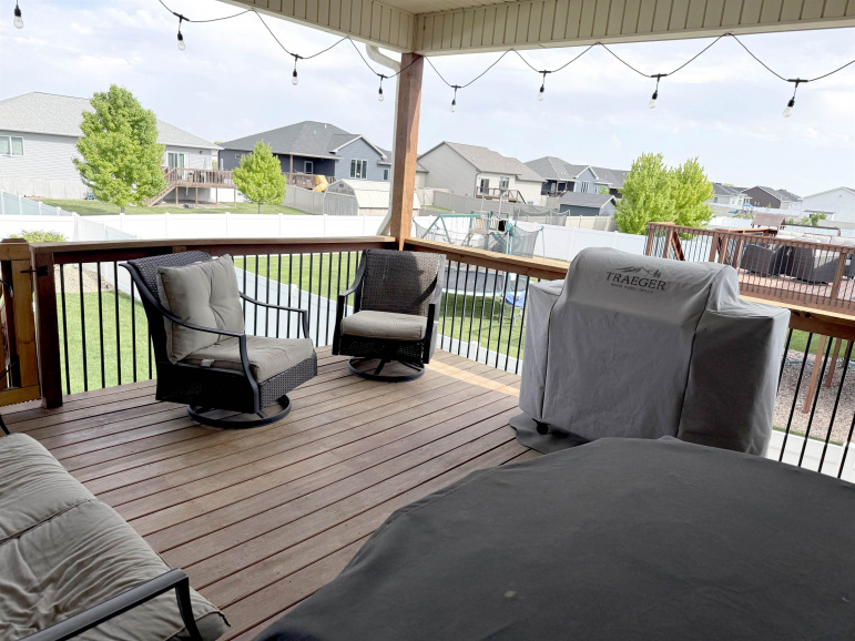 905 17th Avenue Kearney, Nebraska 68845, 5 Bedrooms Bedrooms, ,3 BathroomsBathrooms,Residential,For Sale,905 17th Avenue,20260683