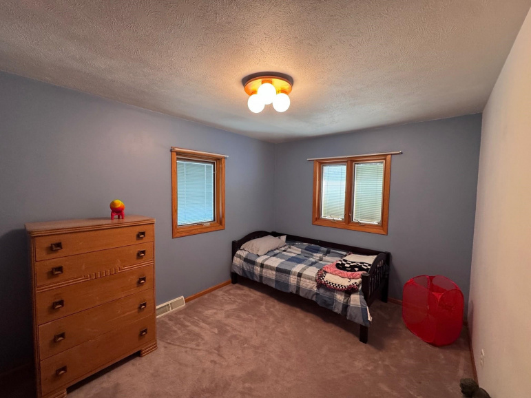12 Gatewood Drive Cozad, Nebraska 69130, 4 Bedrooms Bedrooms, ,3 BathroomsBathrooms,Residential,For Sale,12 Gatewood Drive,20260684