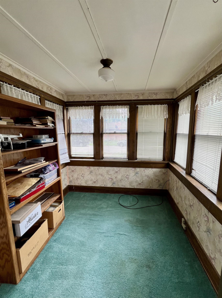 502 W Piedmont Street Ravenna, Nebraska 68869, 4 Bedrooms Bedrooms, ,2 BathroomsBathrooms,Residential,For Sale,502 W Piedmont Street,20260702