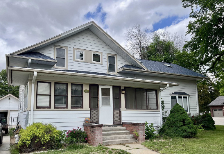 502 W Piedmont Street Ravenna, Nebraska 68869, 4 Bedrooms Bedrooms, ,2 BathroomsBathrooms,Residential,For Sale,502 W Piedmont Street,20260702