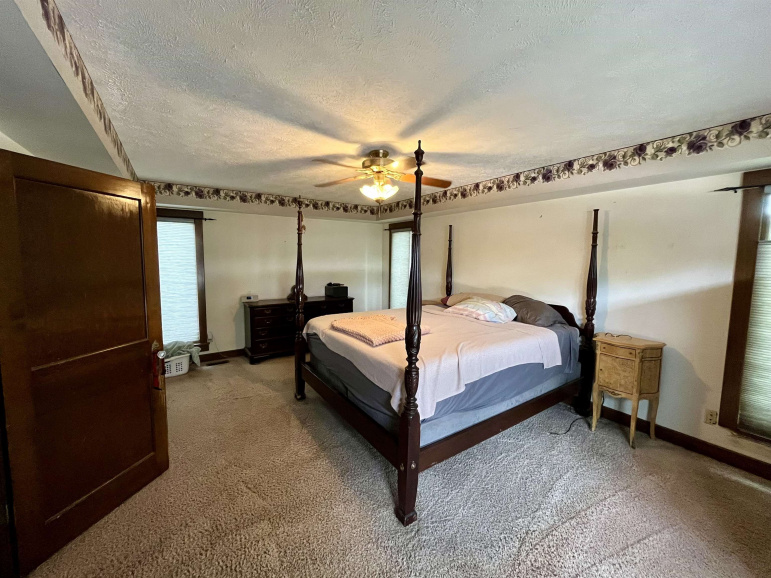 502 W Piedmont Street Ravenna, Nebraska 68869, 4 Bedrooms Bedrooms, ,2 BathroomsBathrooms,Residential,For Sale,502 W Piedmont Street,20260702