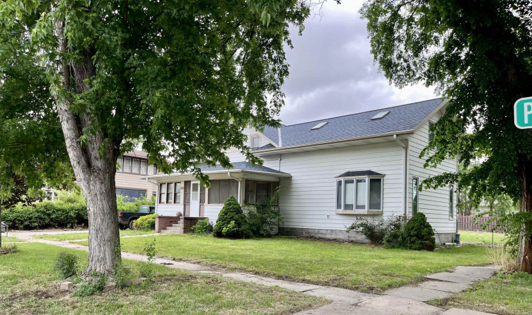 502 W Piedmont Street Ravenna, Nebraska 68869, 4 Bedrooms Bedrooms, ,2 BathroomsBathrooms,Residential,For Sale,502 W Piedmont Street,20260702