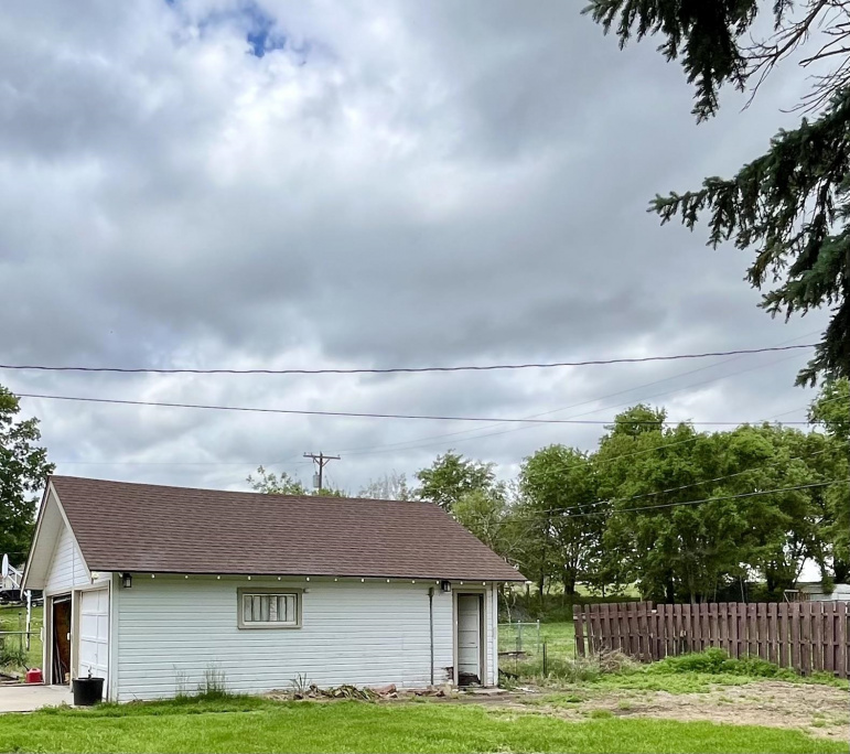 502 W Piedmont Street Ravenna, Nebraska 68869, 4 Bedrooms Bedrooms, ,2 BathroomsBathrooms,Residential,For Sale,502 W Piedmont Street,20260702
