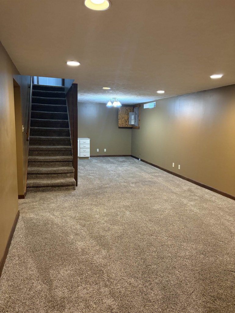 929 Richmond Avenue Hastings, Nebraska 68901, 4 Bedrooms Bedrooms, ,3 BathroomsBathrooms,Residential,For Sale,929 Richmond Avenue,20260712