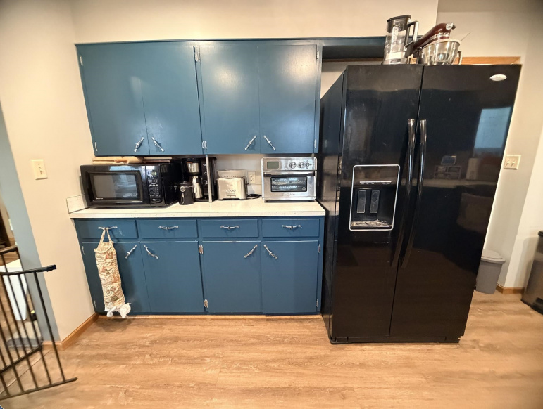 2760 S Baltimore Avenue Hastings, Nebraska 68901, 2 Bedrooms Bedrooms, ,2 BathroomsBathrooms,Residential,For Sale,2760 S Baltimore Avenue,20260717