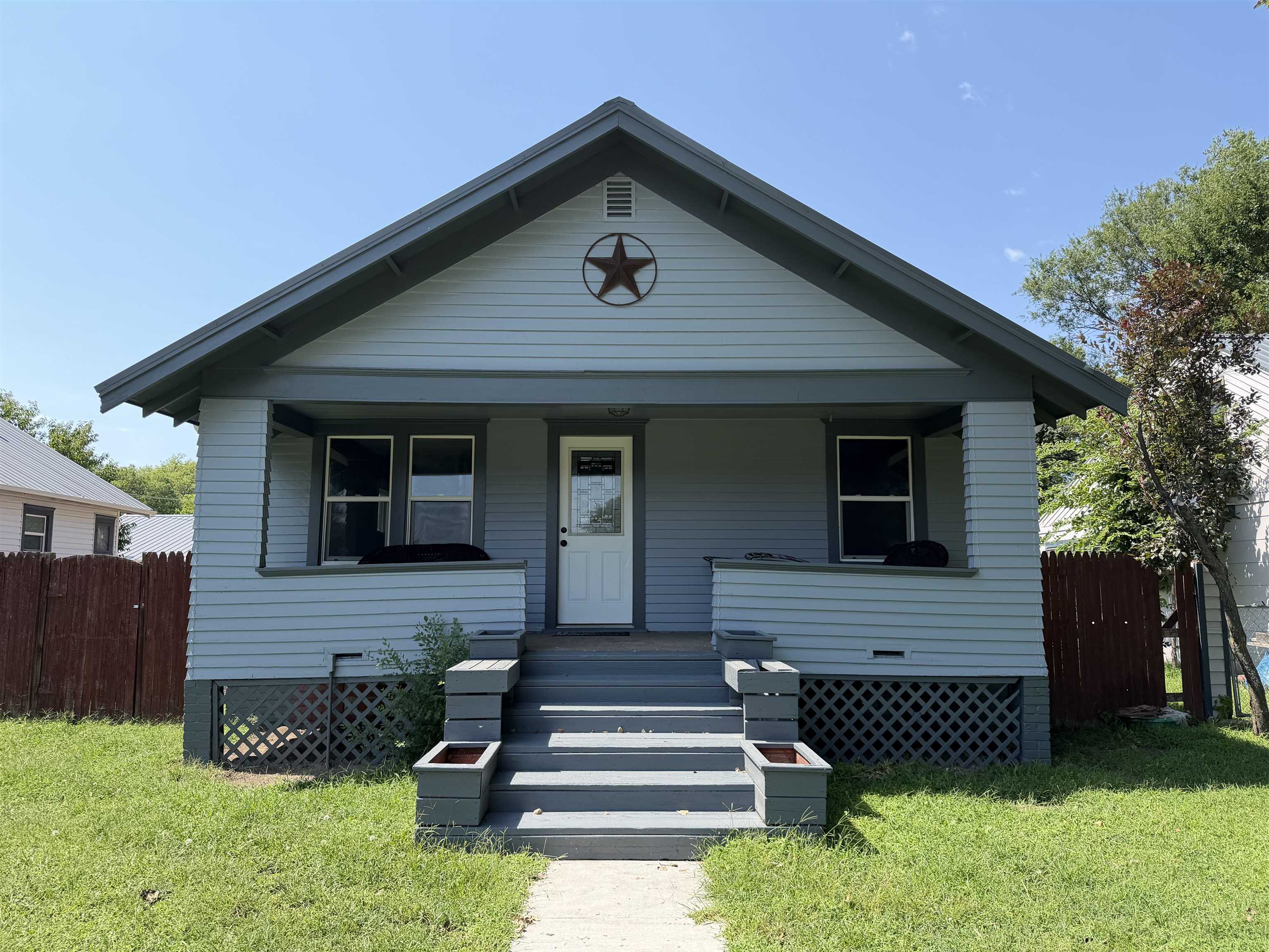 306 Padua Avenue Ravenna, Nebraska 69969, 3 Bedrooms Bedrooms, ,1 BathroomBathrooms,Residential,For Sale,306 Padua Avenue,20260727