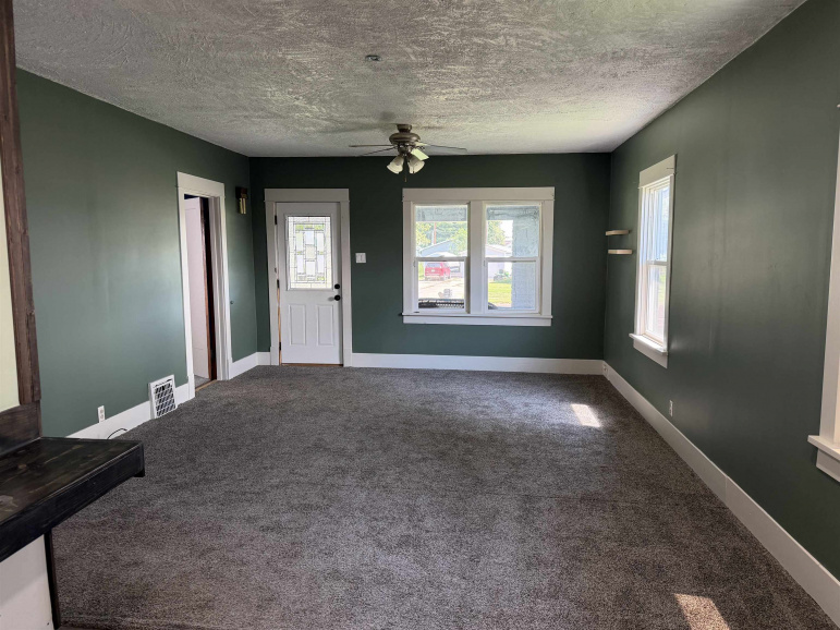 306 Padua Avenue Ravenna, Nebraska 69969, 3 Bedrooms Bedrooms, ,1 BathroomBathrooms,Residential,For Sale,306 Padua Avenue,20260727
