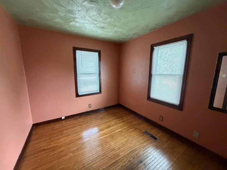 1509 N Grant Street Lexington, Nebraska 68850, 4 Bedrooms Bedrooms, ,2 BathroomsBathrooms,Residential,For Sale,1509 N Grant Street,20260731