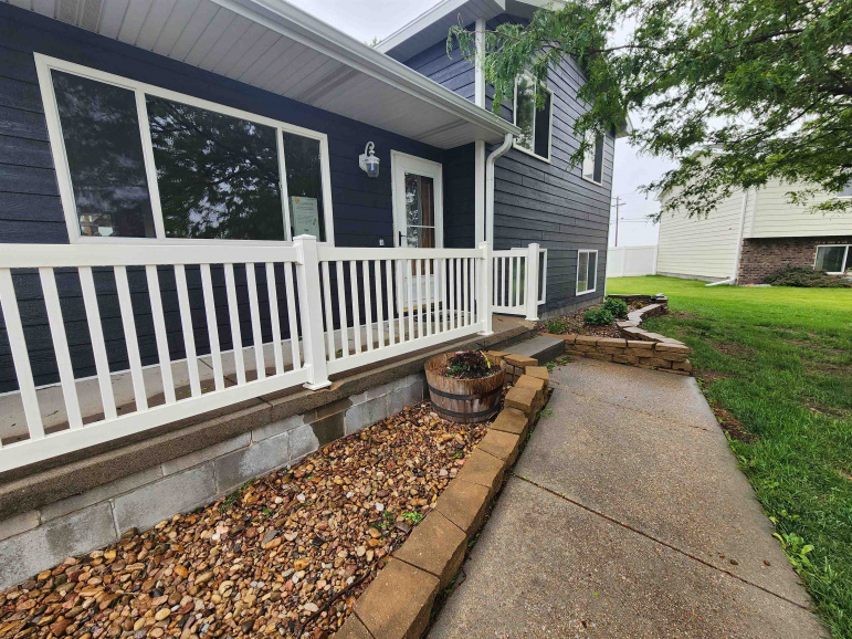 4 Willow Lane Kearney, Nebraska 68845, 3 Bedrooms Bedrooms, ,1 BathroomBathrooms,Residential,For Sale,4 Willow Lane,20260730