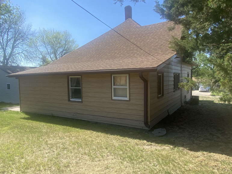 308 M Street Loup City, Nebraska 68853, 2 Bedrooms Bedrooms, ,1 BathroomBathrooms,Residential,For Sale,308 M Street,20260729